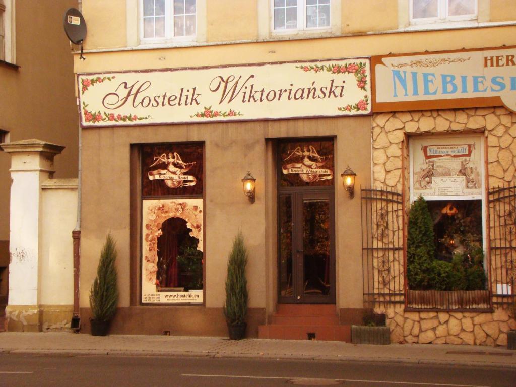 Hostelik Wiktorianski วูดช์ ภายนอก รูปภาพ